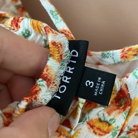 Floral tie back top - Picture 7 of 7